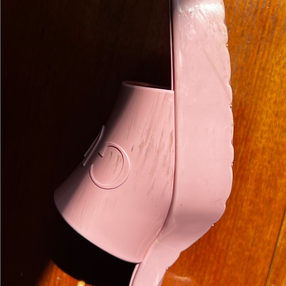 GUCCI Rubber Slides - Picture 12 of 16